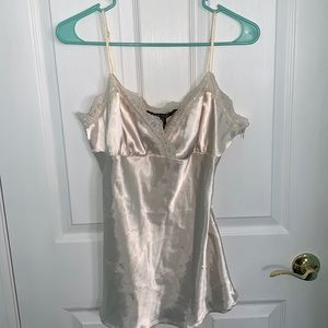 White/cream chemise
